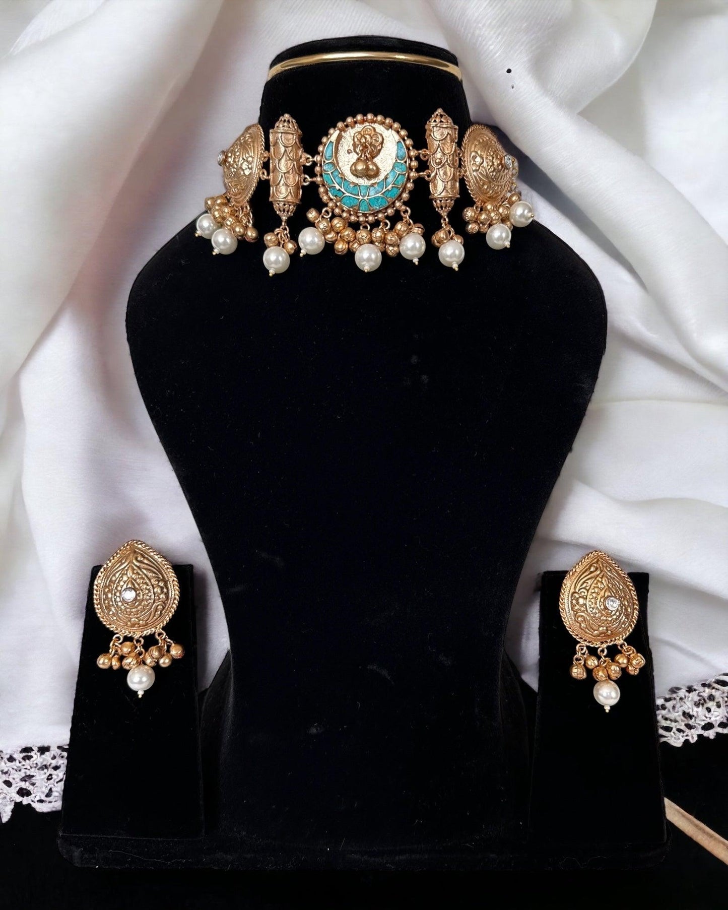 Gold and Turquoise choker set - Beauty Sutra by Shikha