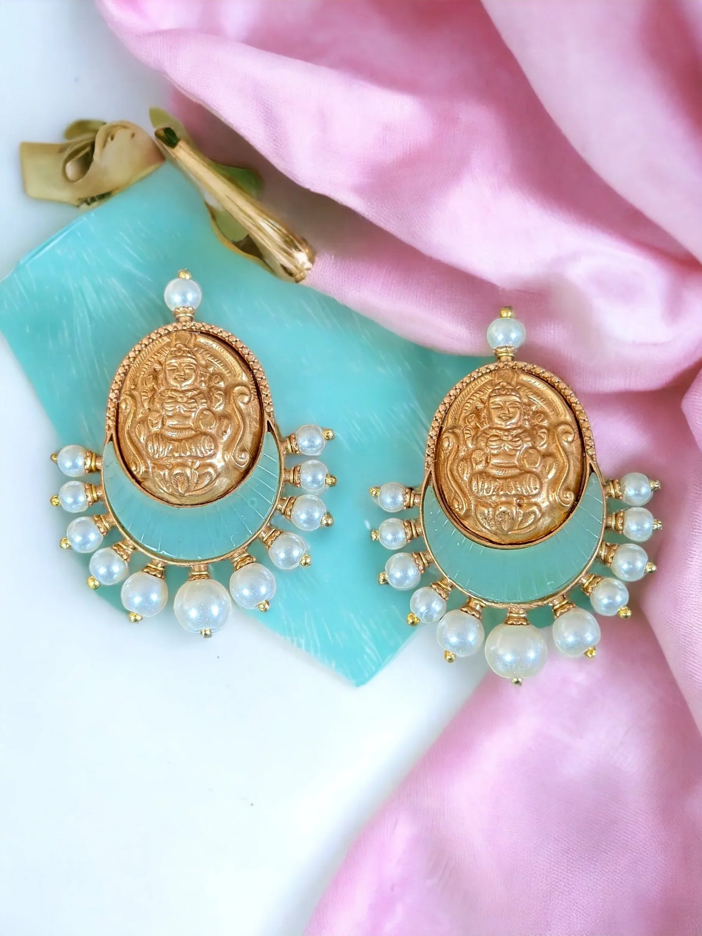 Antique Golden Pearl Earrings - BeautySutra by Shikha