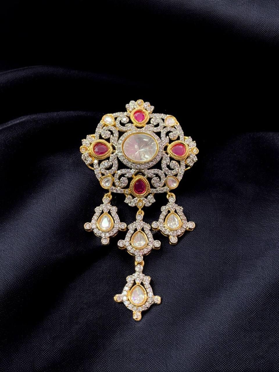 Gold Brooch – Festive Jewelry Gift - BeautySutra by Shikha