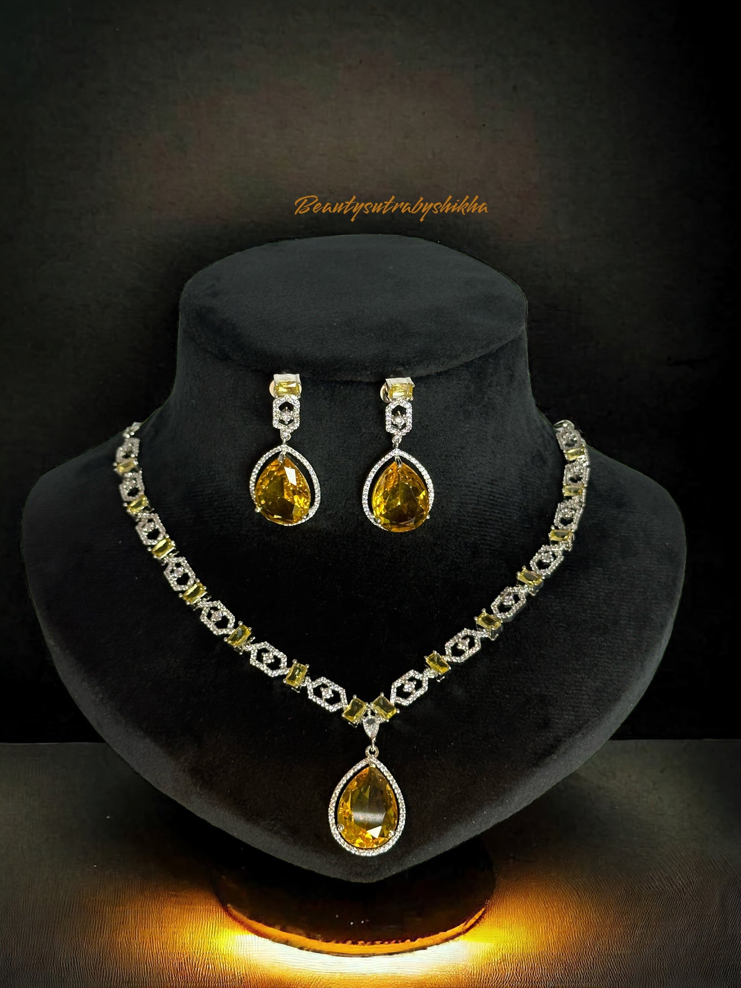 Yellow Teardrop Necklace Set | Party Jewelry