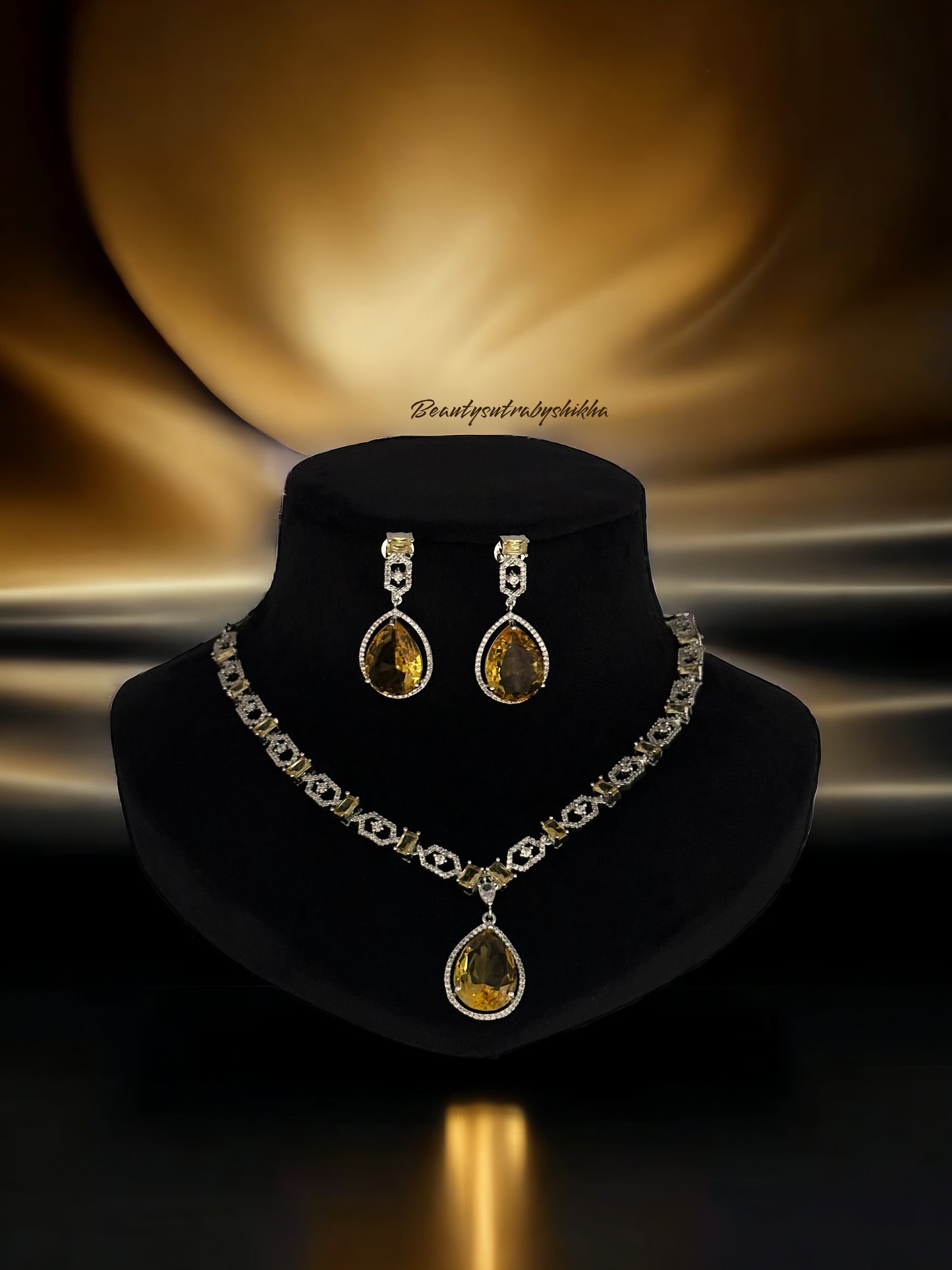 Yellow Teardrop Necklace Set | Party Jewelry