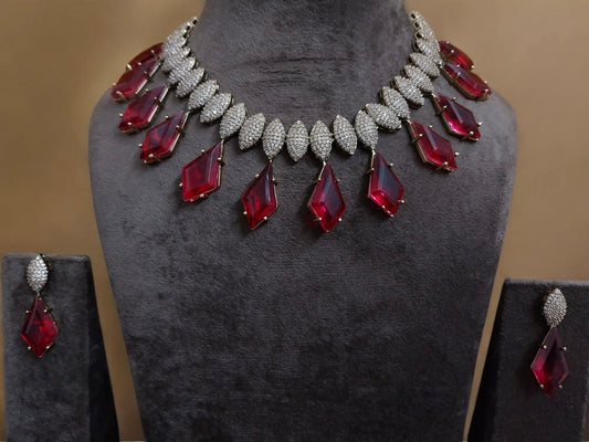 Red Gem Halo Necklace & Earrings Set - Beautysutra