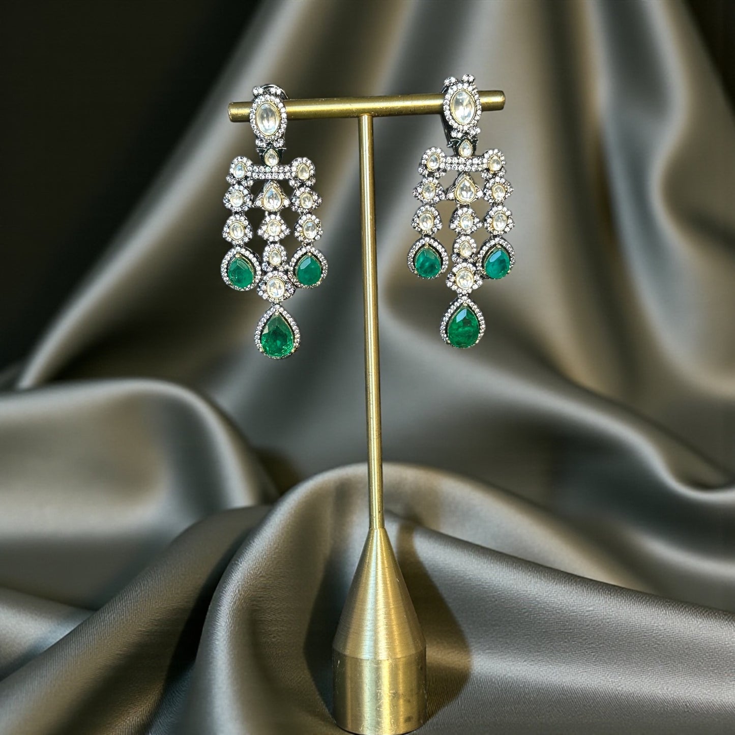 Polki & Emerald Chandelier Earrings