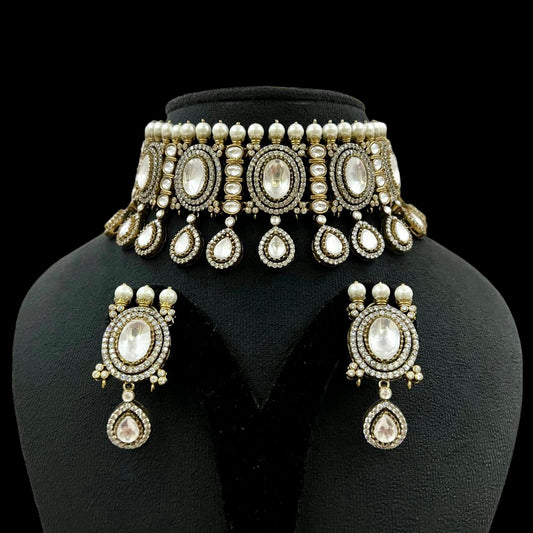 Diamond Diva choker necklace set - Beauty Sutra by Shikha