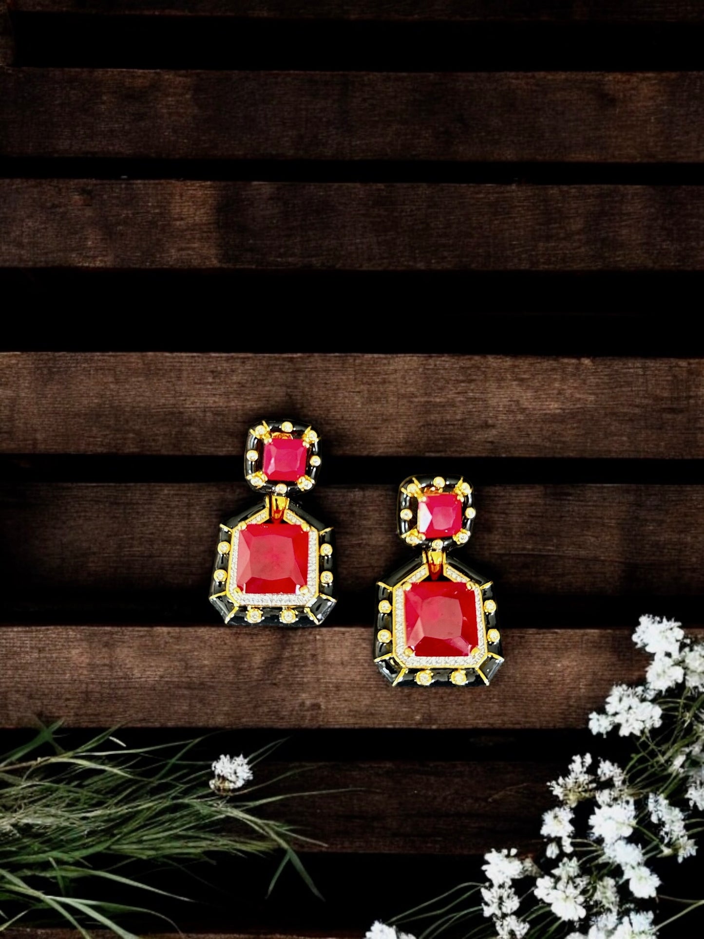 Elegant Red and Gold Statement Earrings – Modern Design for Special Occasions