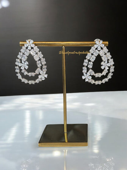 Stunning Teardrop CZ Diamond Earrings: Perfect Statement Jewelry for Special Events