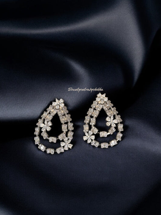 Stunning Teardrop CZ Diamond Earrings: Perfect Statement Jewelry for Special Events