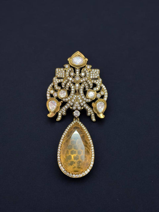 Gold Crystal Brooch with Teardrop Center Stone – Festive Holiday Jewelry