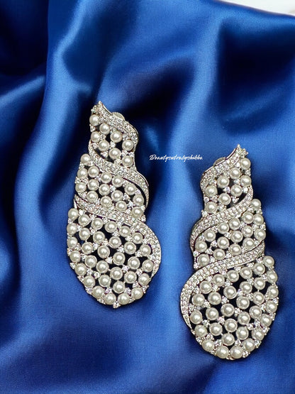 Elegant Pearl & Crystal Statement Earrings