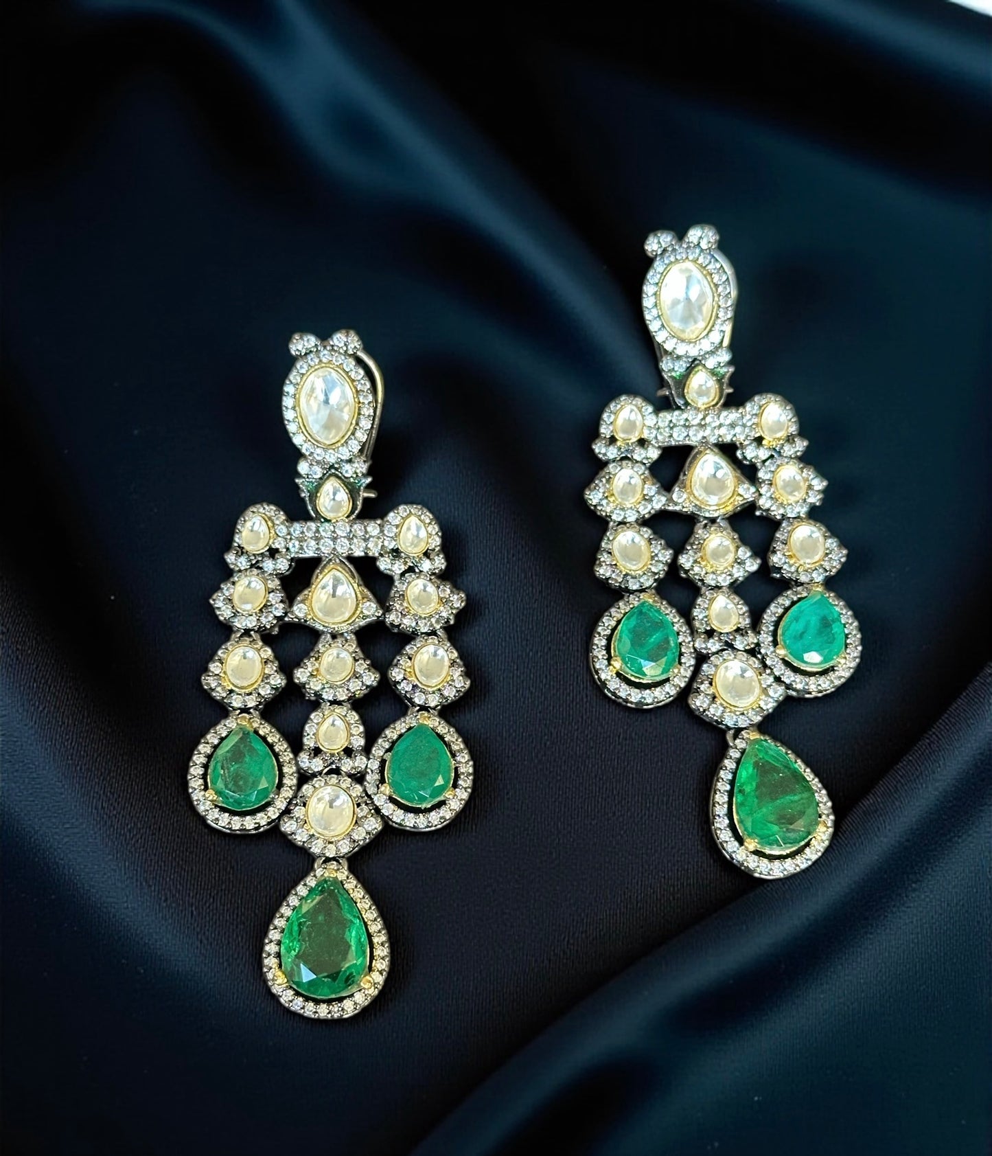 Polki & Emerald Chandelier Earrings