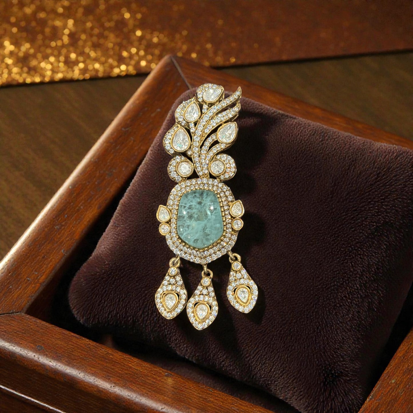 Vintage Gold Pendant Brooch – Aquamarine Halo & Diamond Dangles